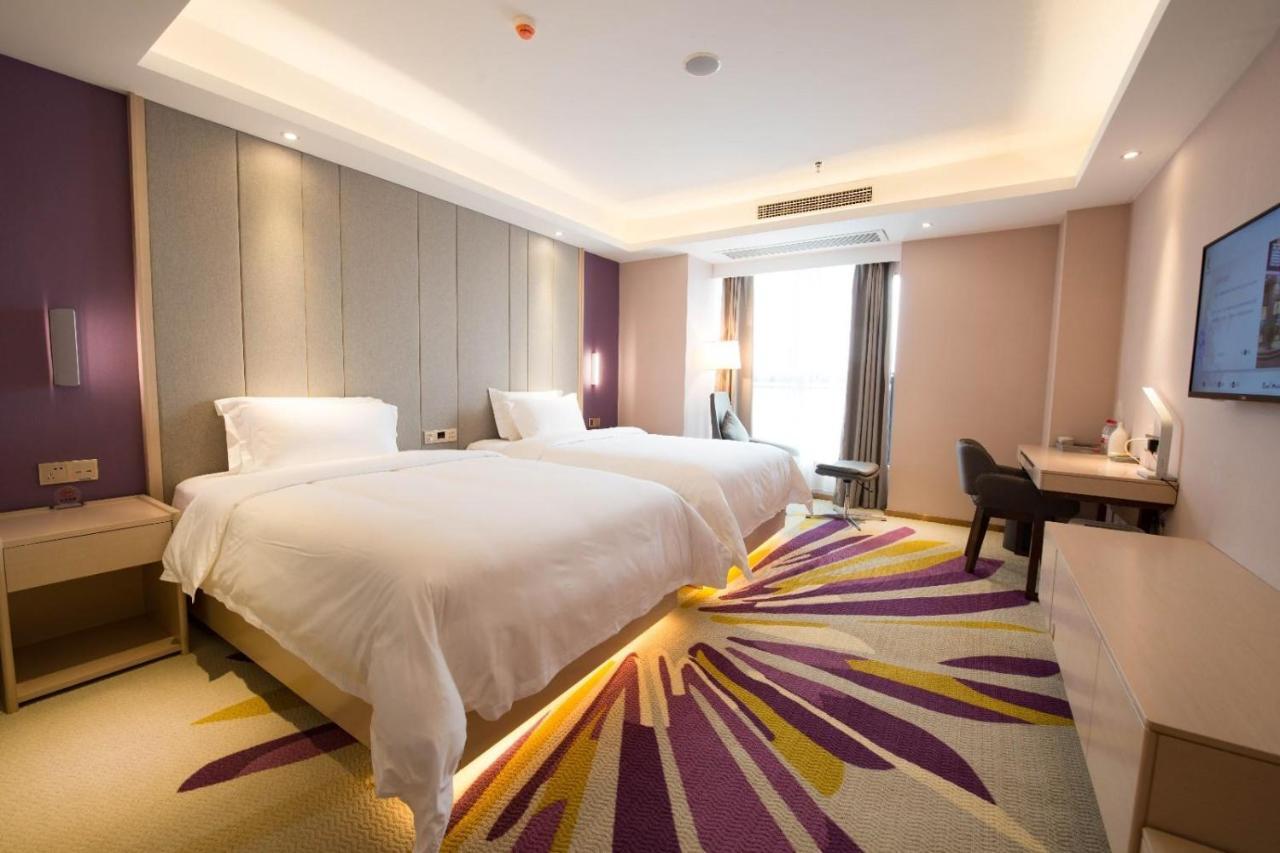 Lavande Hotel Luzhou Bbq New World Zewnętrze zdjęcie